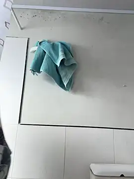 hannahb-e online show from 01.19.25