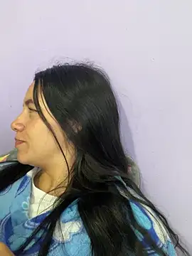 hannahb-e online show from 01.21.25