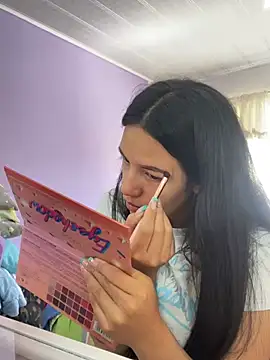 hannahb-e online show from 01.22.25