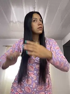 hannahb-e online show from 01.26.25