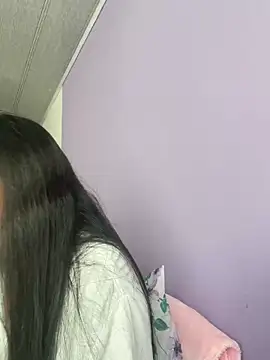 hannahb-e online show from 01.29.25