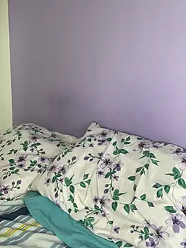 hannahb-e online show from 03.18.25