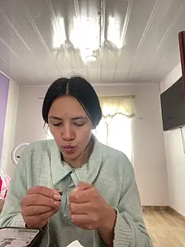 Snapshot of hannahb-e chatting on 07.14.26 hannahb-e online show from 07.14.26