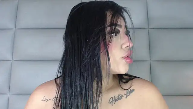 emily brontee  online show from 12.06.24