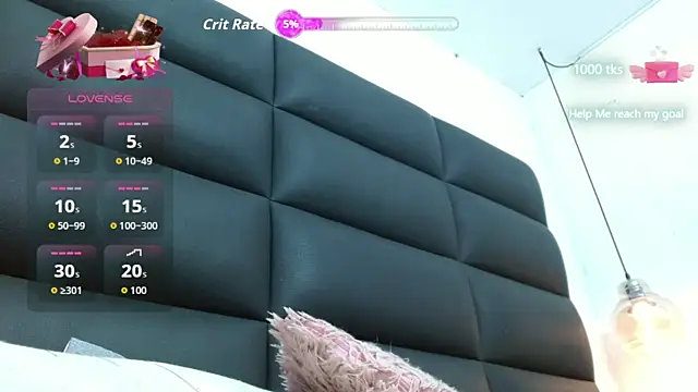 emily brontee  online show from 12.16.25