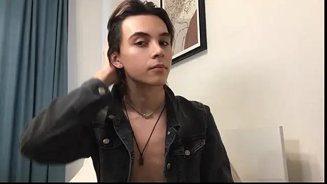 Snapshot of k0sta_ chatting on 12.21.24 k0sta  online show from 12.21.24