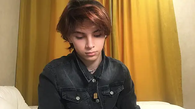 Snapshot of k0sta_ chatting on 12.26.24 k0sta  online show from 12.26.24