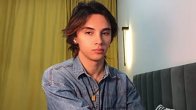 Snapshot of k0sta_ chatting on 01.21.25 k0sta  online show from 01.21.25