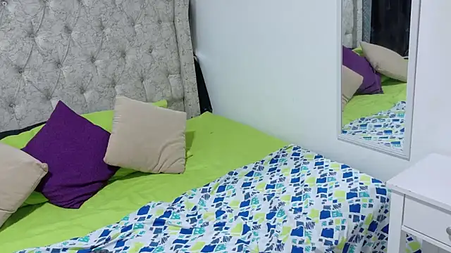 Snapshot of Cataleya_divine chatting on 09.23.25 Cataleya divine online show from 09.23.25