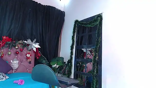 Snapshot of Cataleya_divine chatting on 11.21.25 Cataleya divine online show from 11.21.25