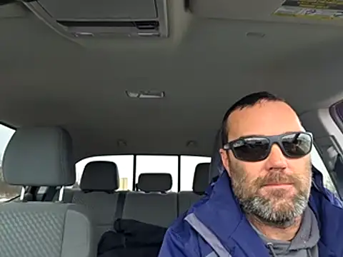 Snapshot of bakeyesmokems chatting on 12.03.25 bakeyesmokems online show from 12.03.25