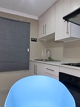 Jazmine-Blue online show from 11.14.25