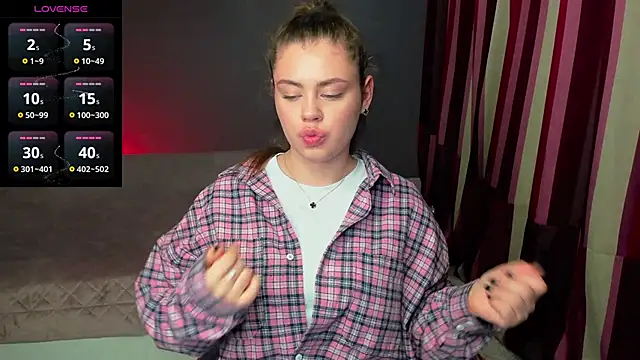 IsabellaBler online show from 02.06.25