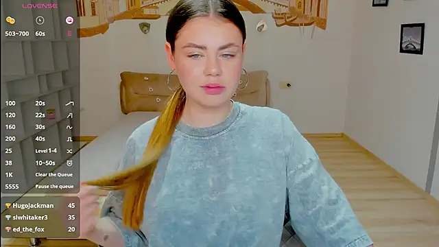 IsabellaBler online show from 03.10.25