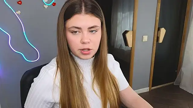 IsabellaBler online show from 03.23.25