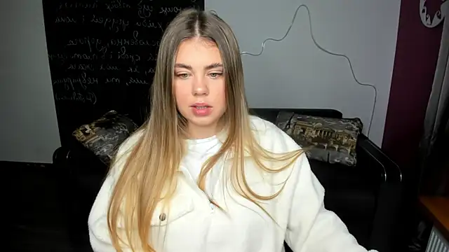 IsabellaBler online show from 10.20.25