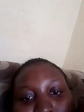 Snapshot of Cutie-francy chatting on 02.03.25 Cutie-francy online show from 02.03.25