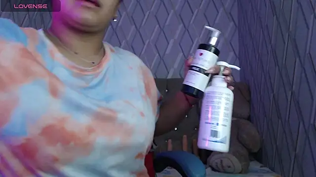 NicolleTaylor online show from 03.13.25