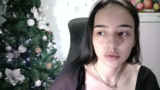 Snapshot of aineangeel chatting on 12.14.24 aineangeel online show from 12.14.24