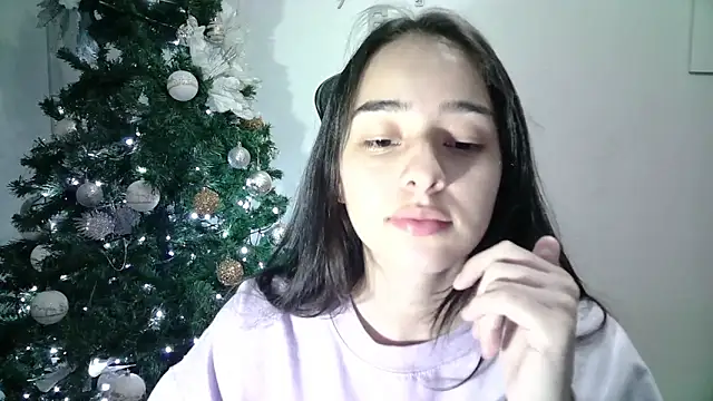 Snapshot of aineangeel chatting on 01.18.25 aineangeel online show from 01.18.25