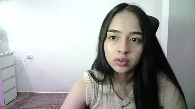 Snapshot of aineangeel chatting on 12.23.25 aineangeel online show from 12.23.25