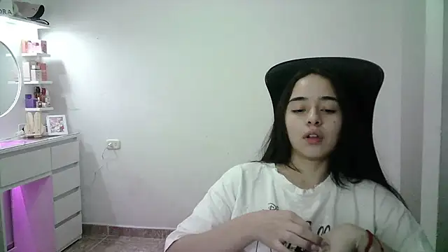 Snapshot of aineangeel chatting on 02.12.26 aineangeel online show from 02.12.26