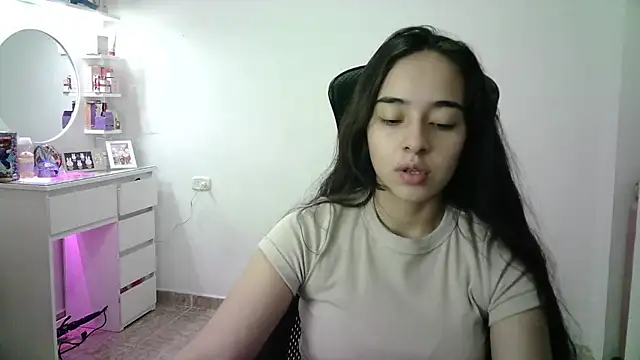 Snapshot of aineangeel chatting on 05.25.26 aineangeel online show from 05.25.26