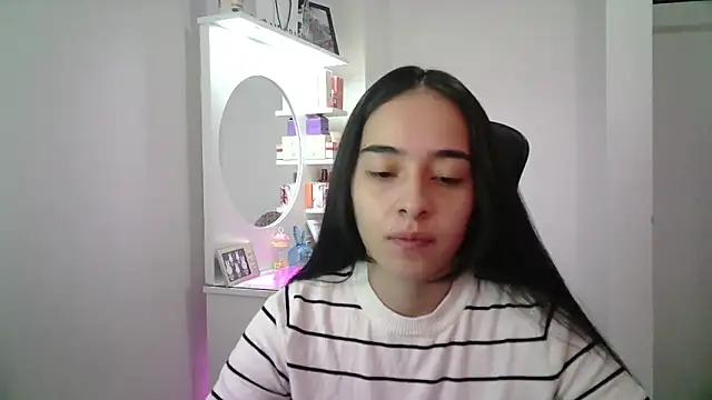 Snapshot of aineangeel chatting on 05.28.26 aineangeel online show from 05.28.26