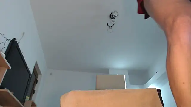 FuckHugeTits online show from 01.31.25