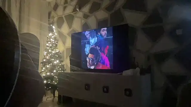 petitebeauty online show from 12.10.24