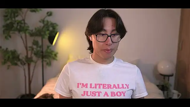 SrLuis18 online show from 11.05.25