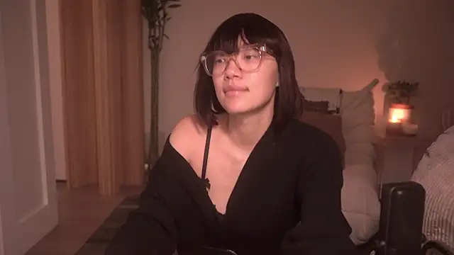 Snapshot of meganmei666 chatting on 12.23.24 meganmei666 online show from 12.23.24