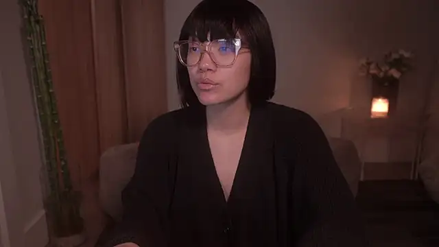 Snapshot of meganmei666 chatting on 03.18.25 meganmei666 online show from 03.18.25