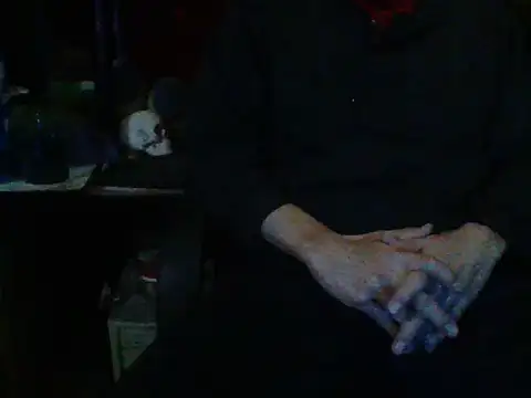 Snapshot of mrdemoncrowly chatting on 10.09.25 mrdemoncrowly online show from 10.09.25