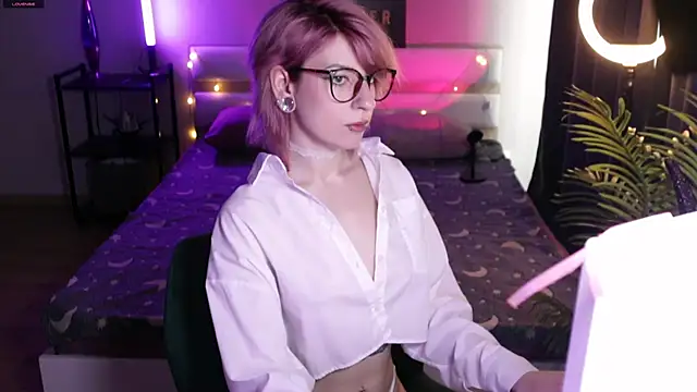  Moonlight t online show from 05.12.26