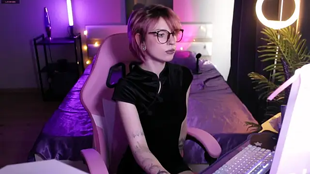  Moonlight t online show from 08.01.26