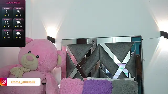 Emma jamess online show from 09.21.25