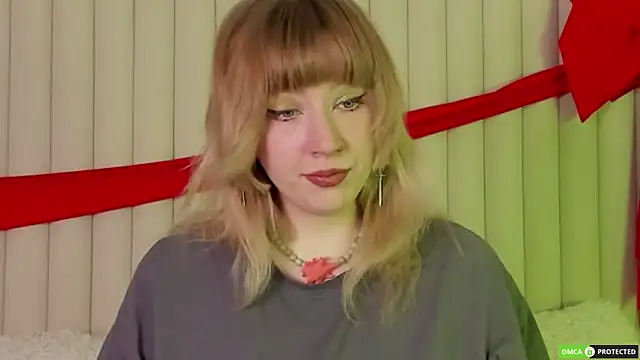 Snapshot of RachelCart chatting on 07.20.26 RachelCart online show from 07.20.26