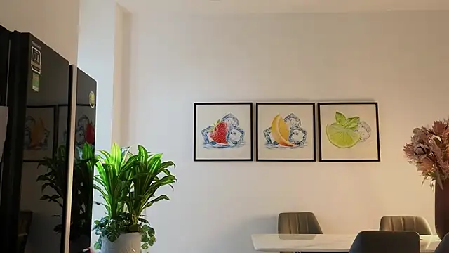YasmineWest online show from 07.25.26