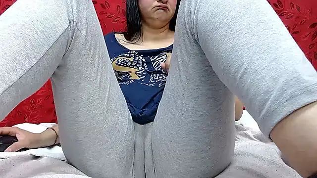 Snapshot of MELANIE_SEX69 chatting on 01.05.26 MELANIE SEX69 online show from 01.05.26