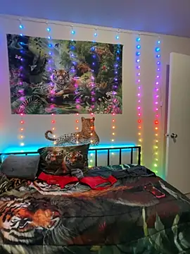 Snapshot of fatfabulous1981 chatting on 09.12.25 fatfabulous1981 online show from 09.12.25