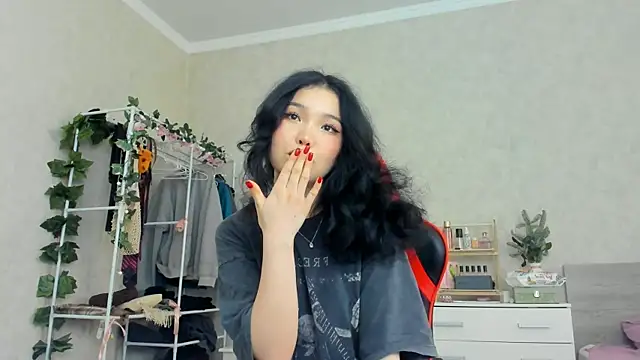 Snapshot of wastforu chatting on 01.07.25 wastforu online show from 01.07.25