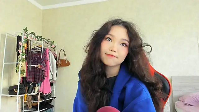 Snapshot of wastforu chatting on 11.11.25 wastforu online show from 11.11.25