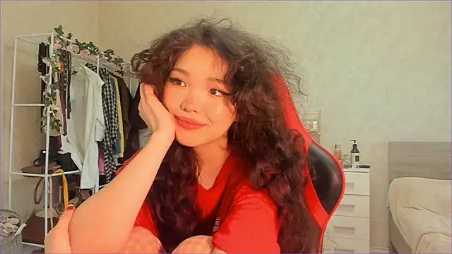 Snapshot of wastforu chatting on 02.13.26 wastforu online show from 02.13.26