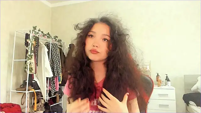 Snapshot of wastforu chatting on 02.17.26 wastforu online show from 02.17.26