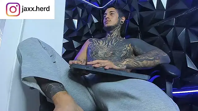 JAXXXONHERD online show from 09.27.25