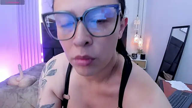 Tisha  lau online show from 04.30.26