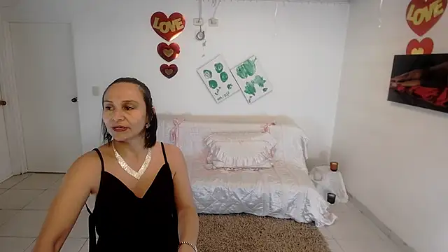 lollita 23  online show from 04.30.26