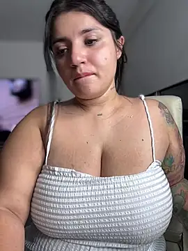 horny roomiess online show from 03.04.25