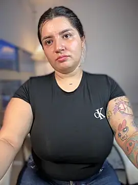 horny roomiess online show from 10.16.25